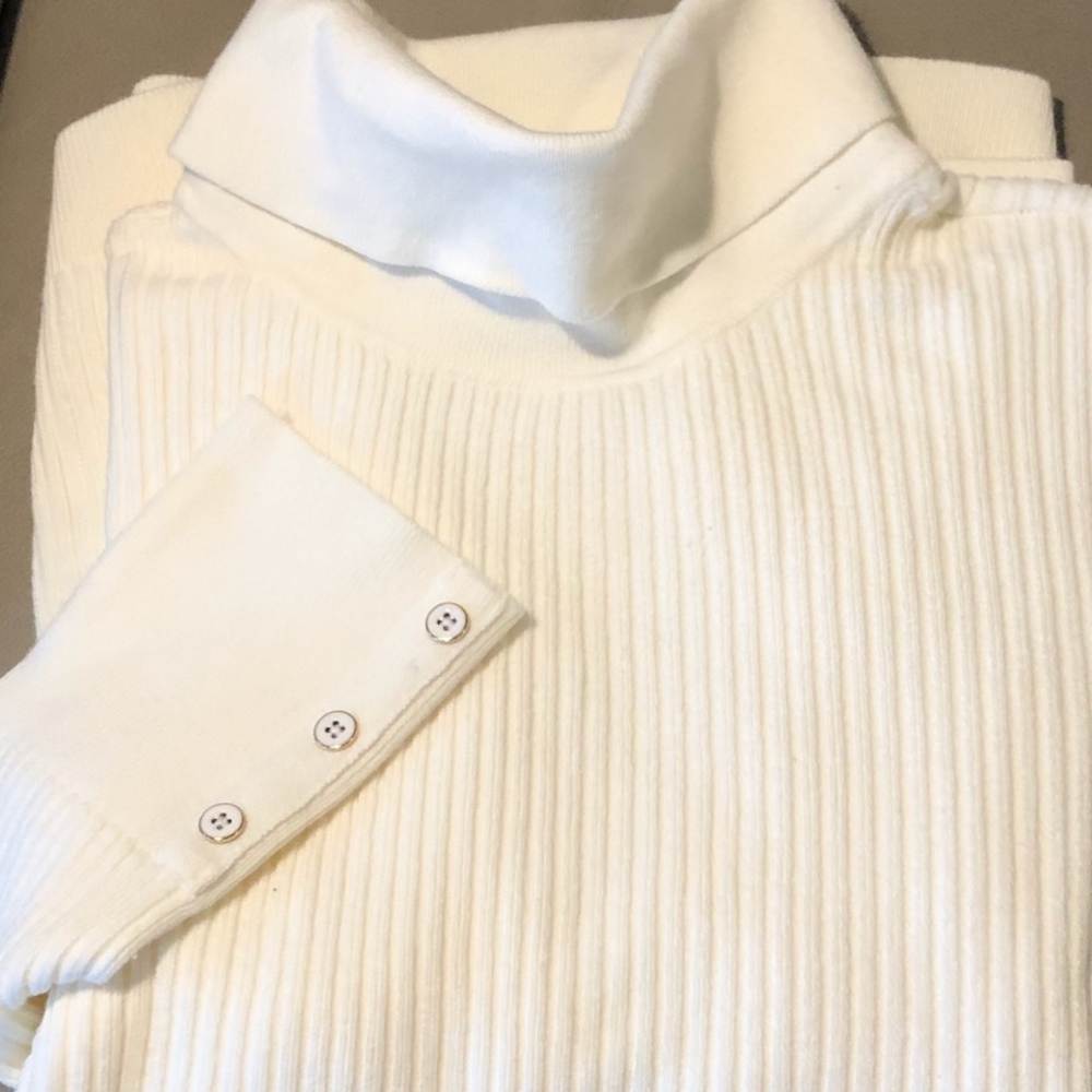 Talbots Cream Ribbed Turtleneck Sweater